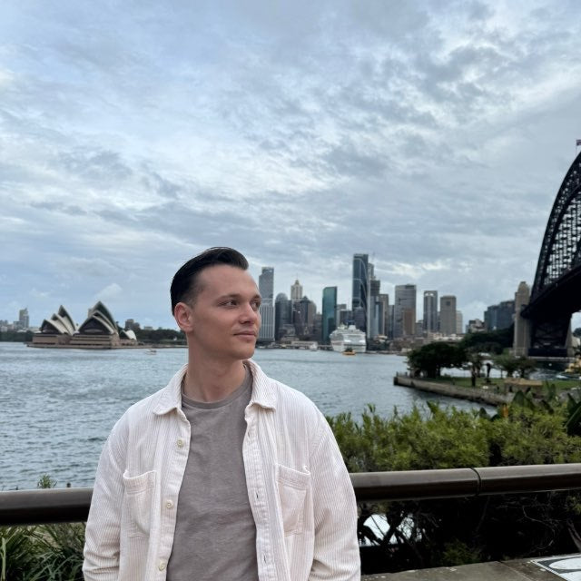  Ryan Hutchinson